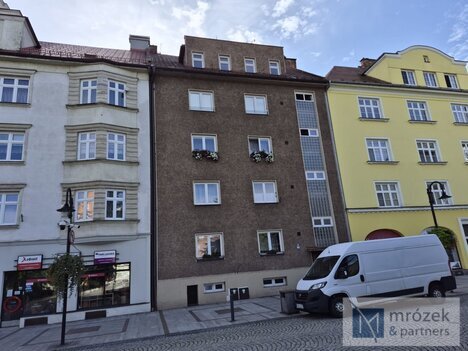 Hledáte stabilní investici s okamžitým výnosem a bez starostí s hledáním nájemníka?